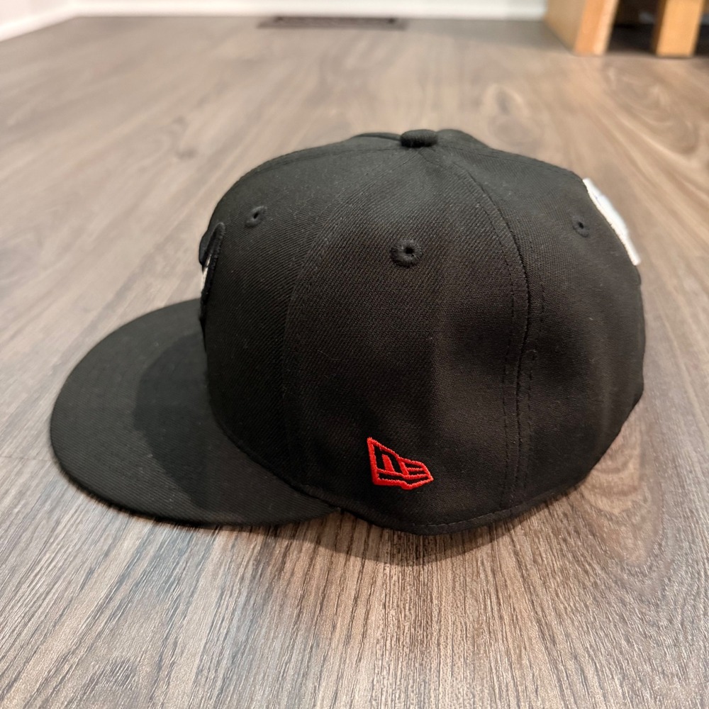 Chicago Bulls Madhouse on Madison Snapback Hat Black Red NBA New Era 9FIFTY - Picture 3 of 6